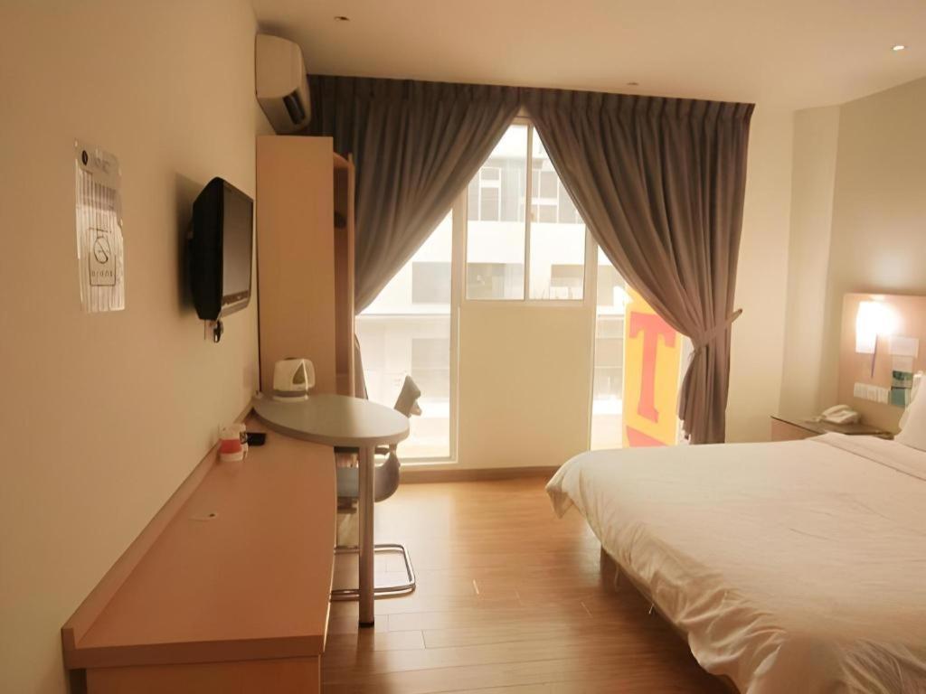 Comfort Hotel Puchong