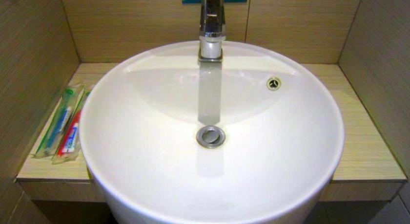 Comfort Hotel 2*